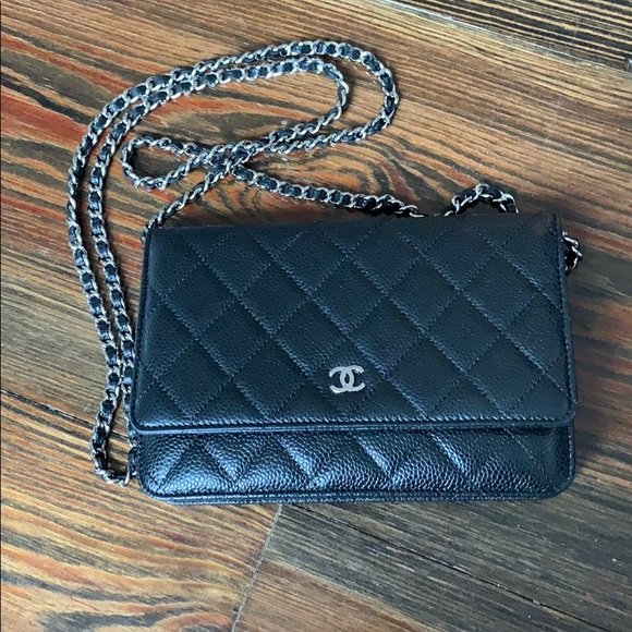Chanel Classic Wallet On Chain - Picture 3 of 8